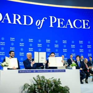 photo of signing Board of Peace Charter